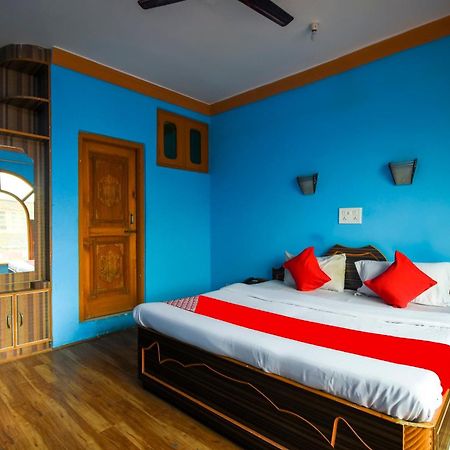 Oyo Hotel New Divine Kashmir Durgjan Luaran gambar