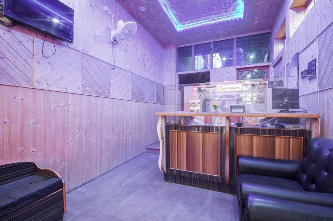 Oyo Hotel New Divine Kashmir Durgjan Luaran gambar